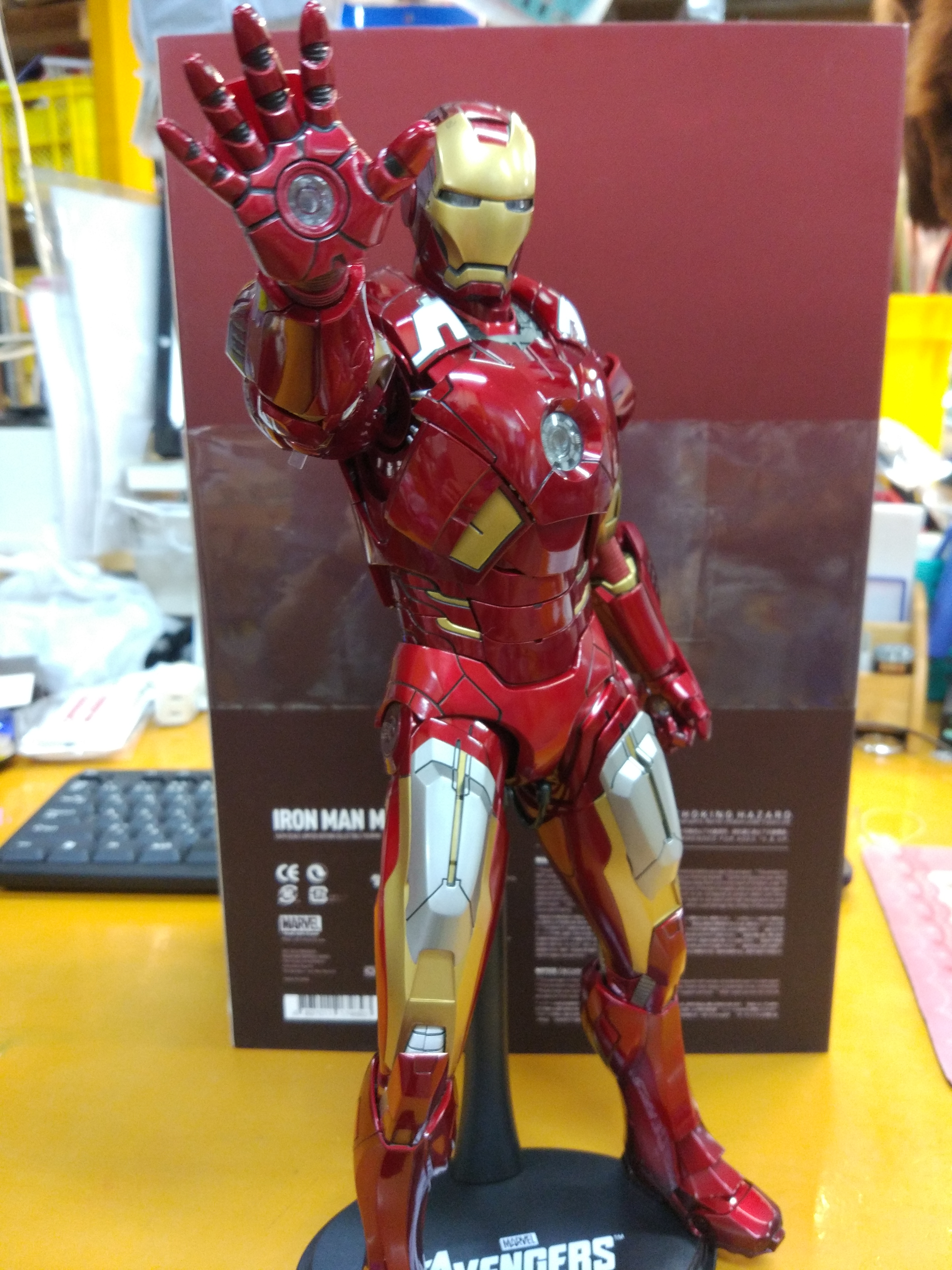 入荷情報ホットトイズ アベンジャーズ  アイアンマン マーク7 入荷