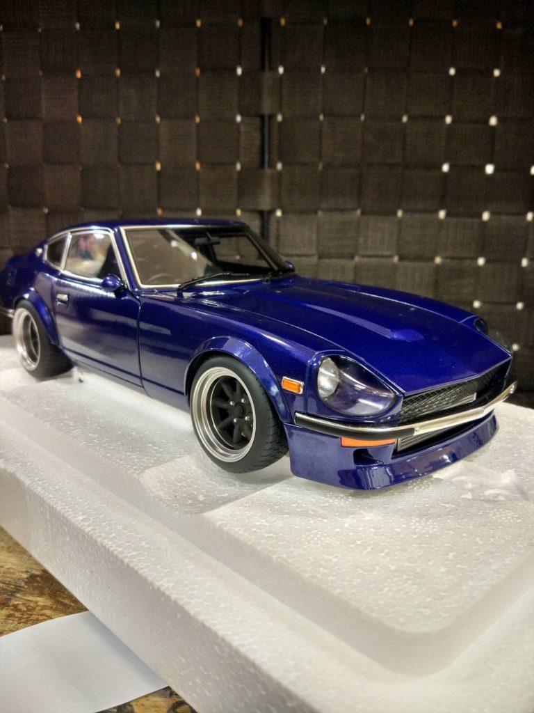 autoartオートアート 湾岸ミッドナイト 悪魔のZ S30 フェアレディZ